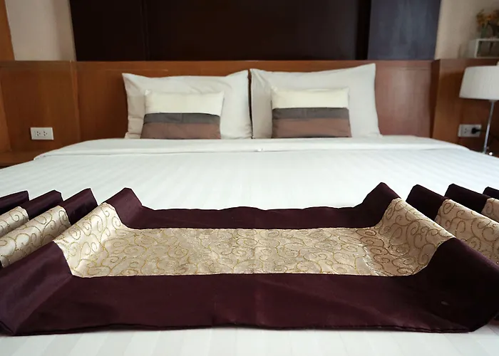 Silom Convent Garden 3*