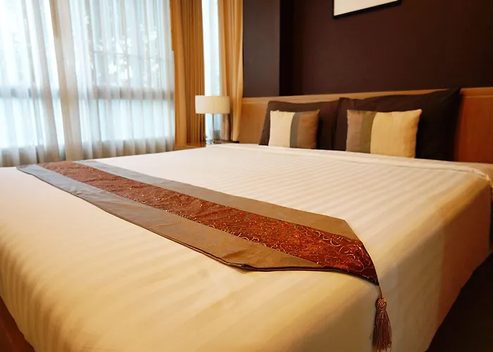 Silom Convent Garden 3*