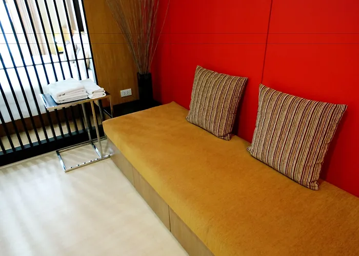 Silom Convent Garden