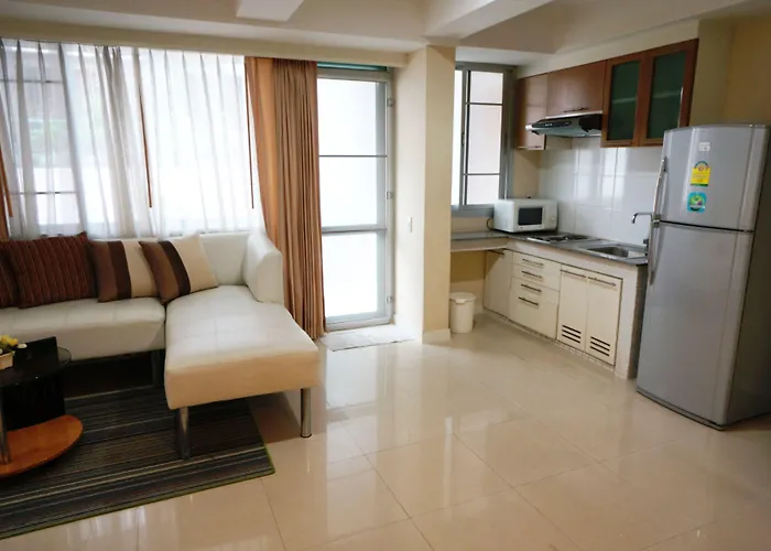 Affittacamere Silom Convent Garden 3*