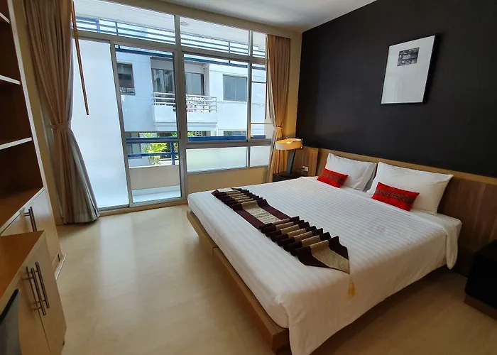 Silom Convent Garden 3* Bangkok