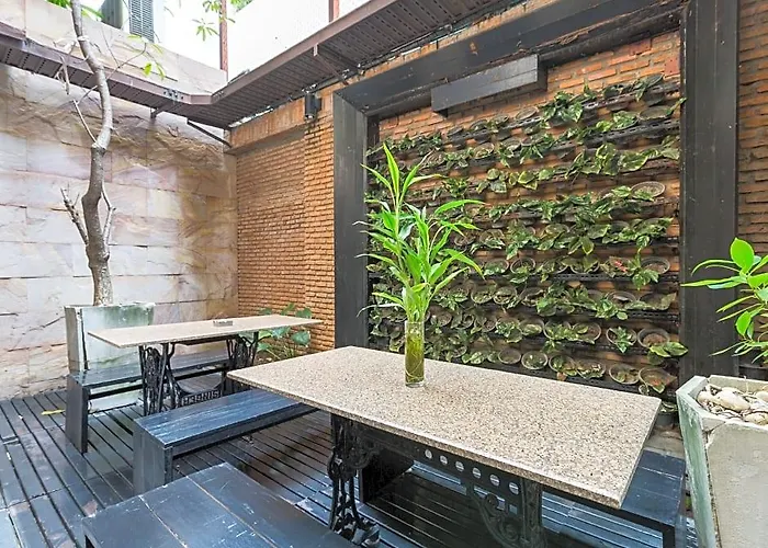 Affittacamere Silom Convent Garden