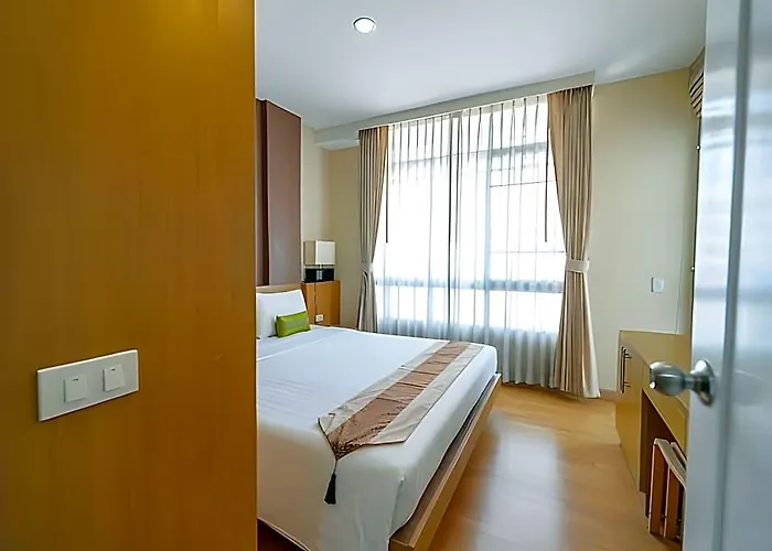 Silom Convent Garden 3* Bangkok