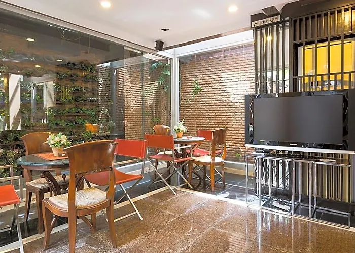 Silom Convent Garden Affittacamere