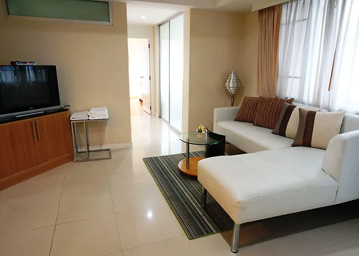 Pensión Silom Convent Garden 3*